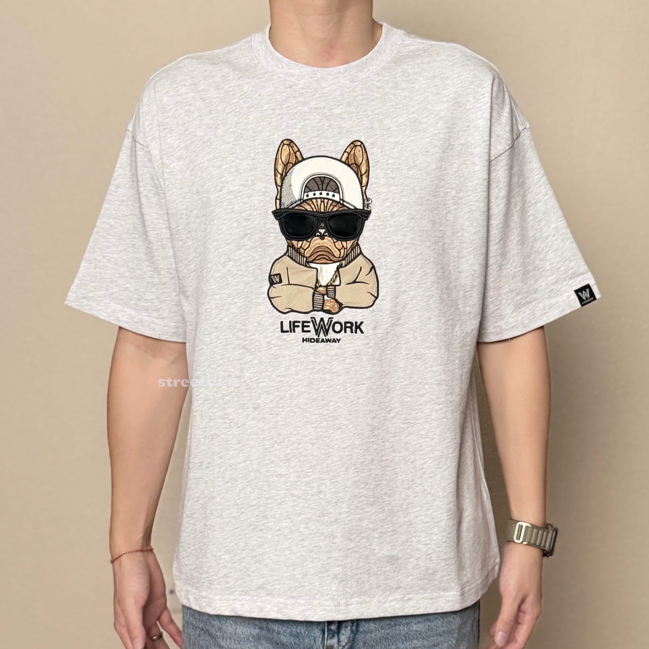 Life Work Korea Cross Arm Hipdog Applique Tee