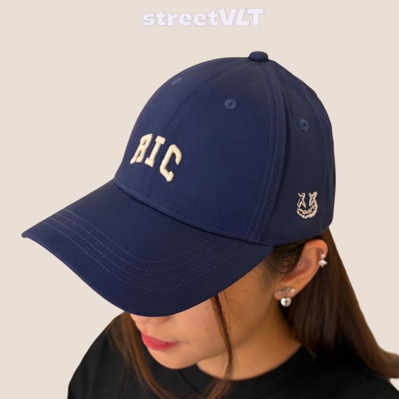 Ricky is Clown Arch Bridge Retro Embroidery Baseball Navy Cap