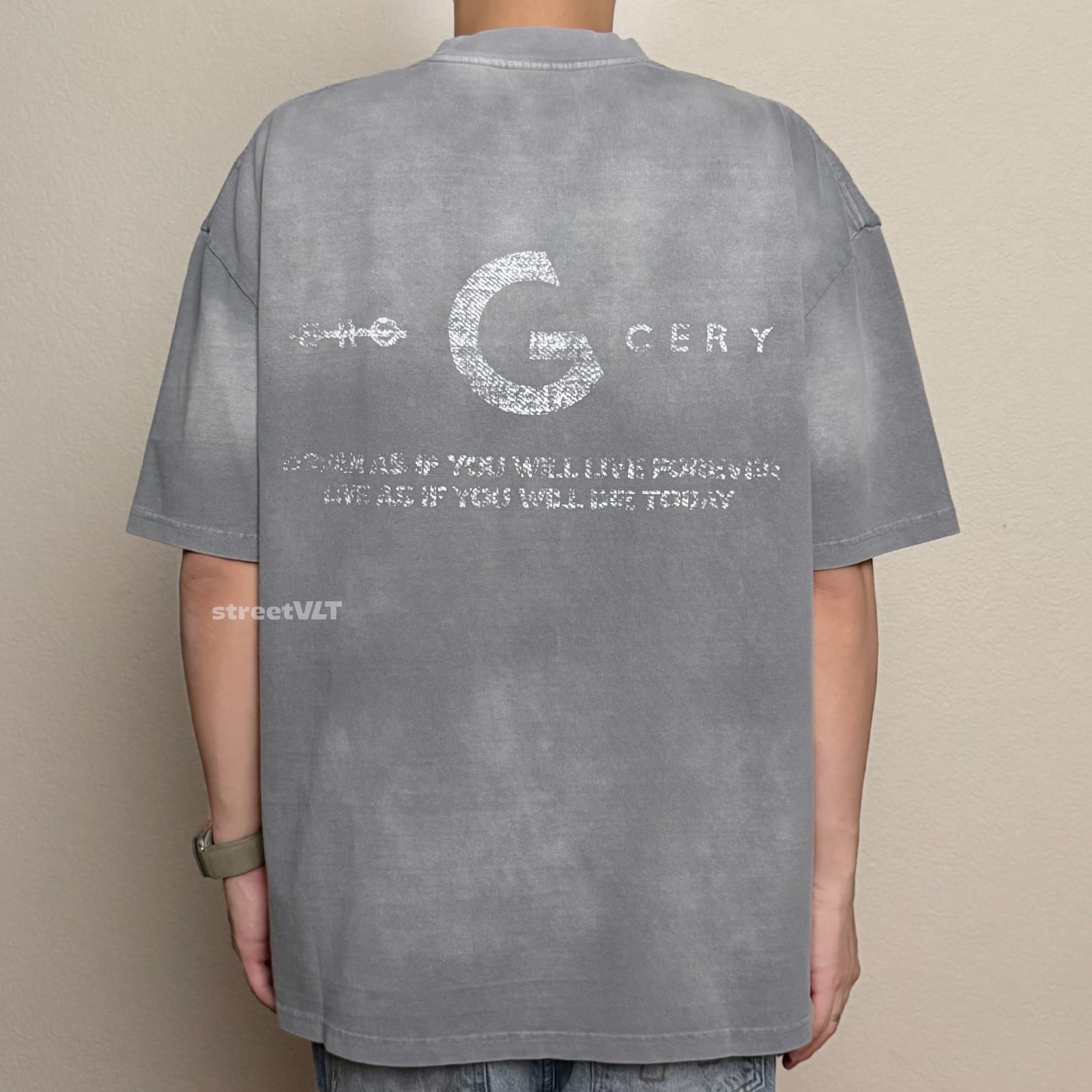 Gro Grocery Dirty Washed Painted Slogan Tee