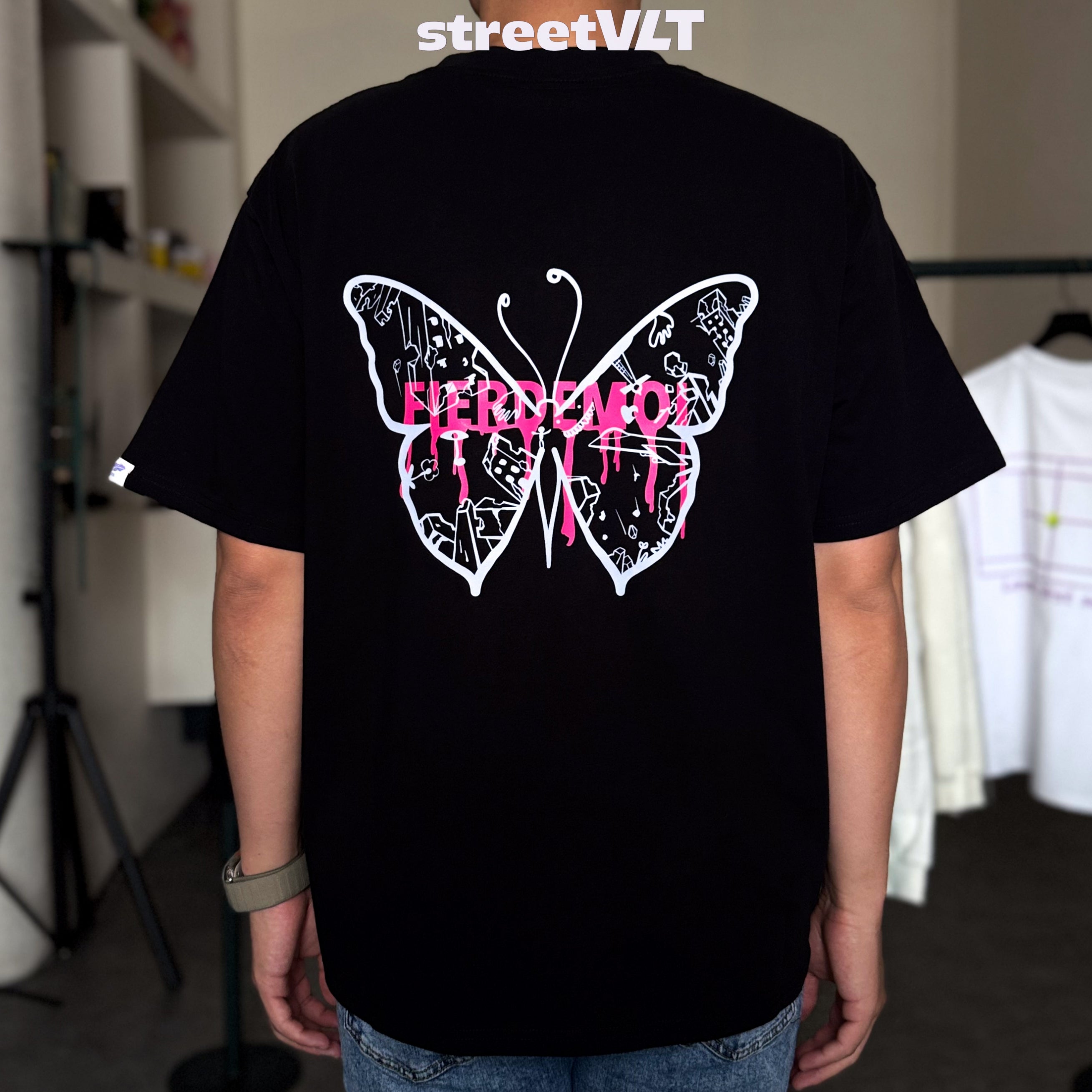 Fier De Moi Urban Wings Tee