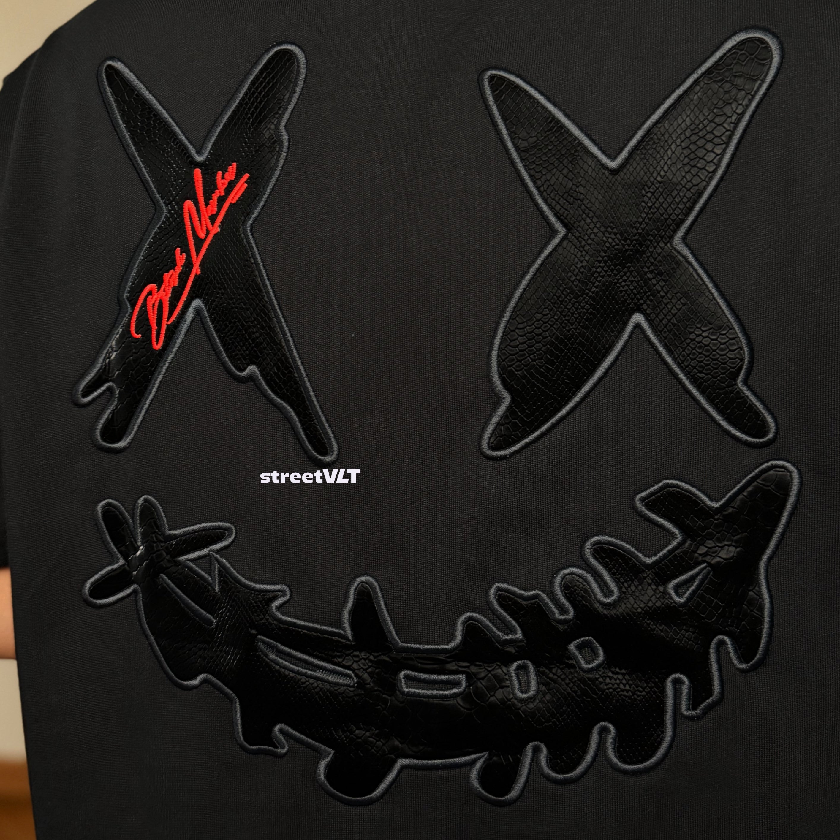 Ricky is Clown Black Mamba Diablo Snakeskin Embroidery Black Tee
