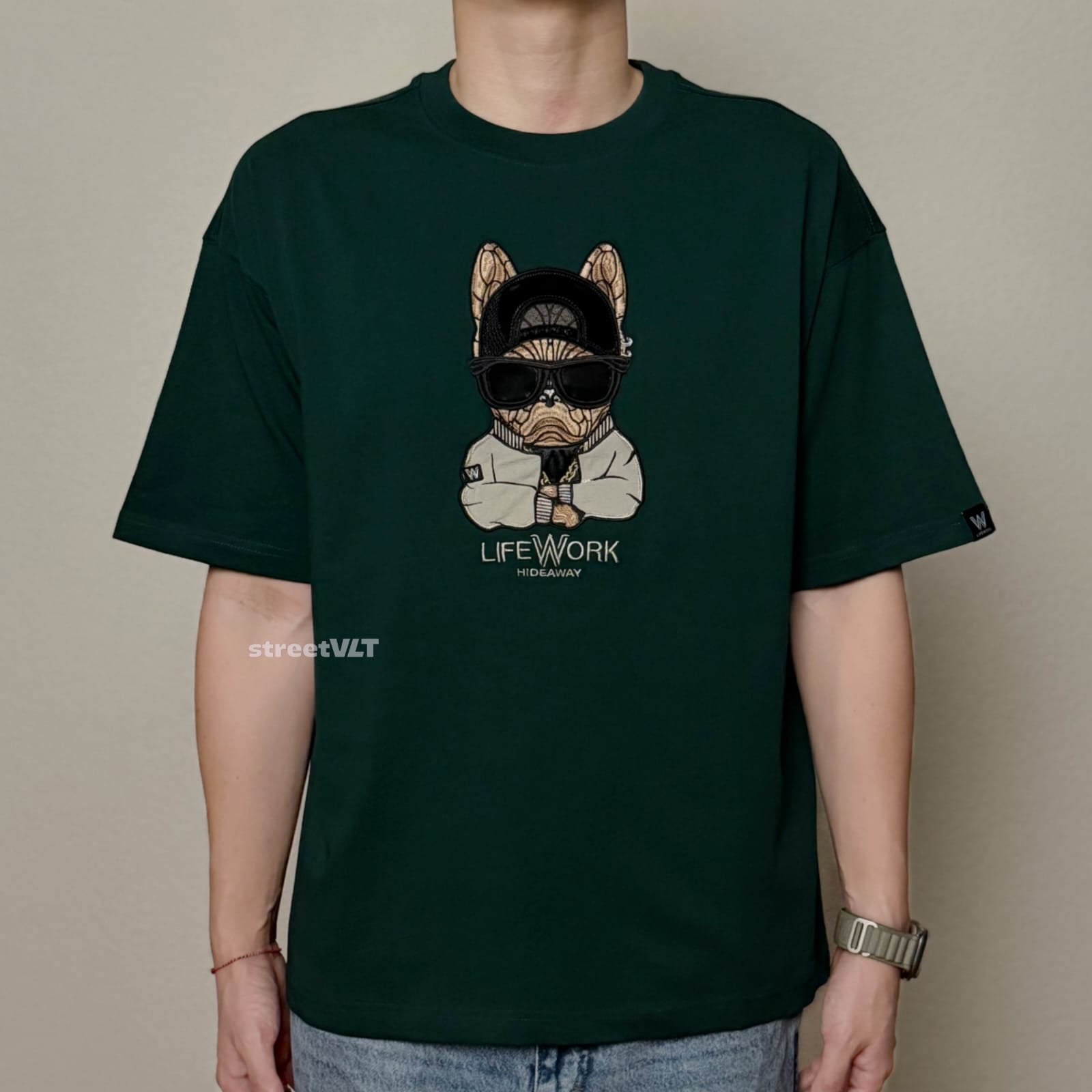 Life Work Korea Cross Arm Hipdog Applique Tee