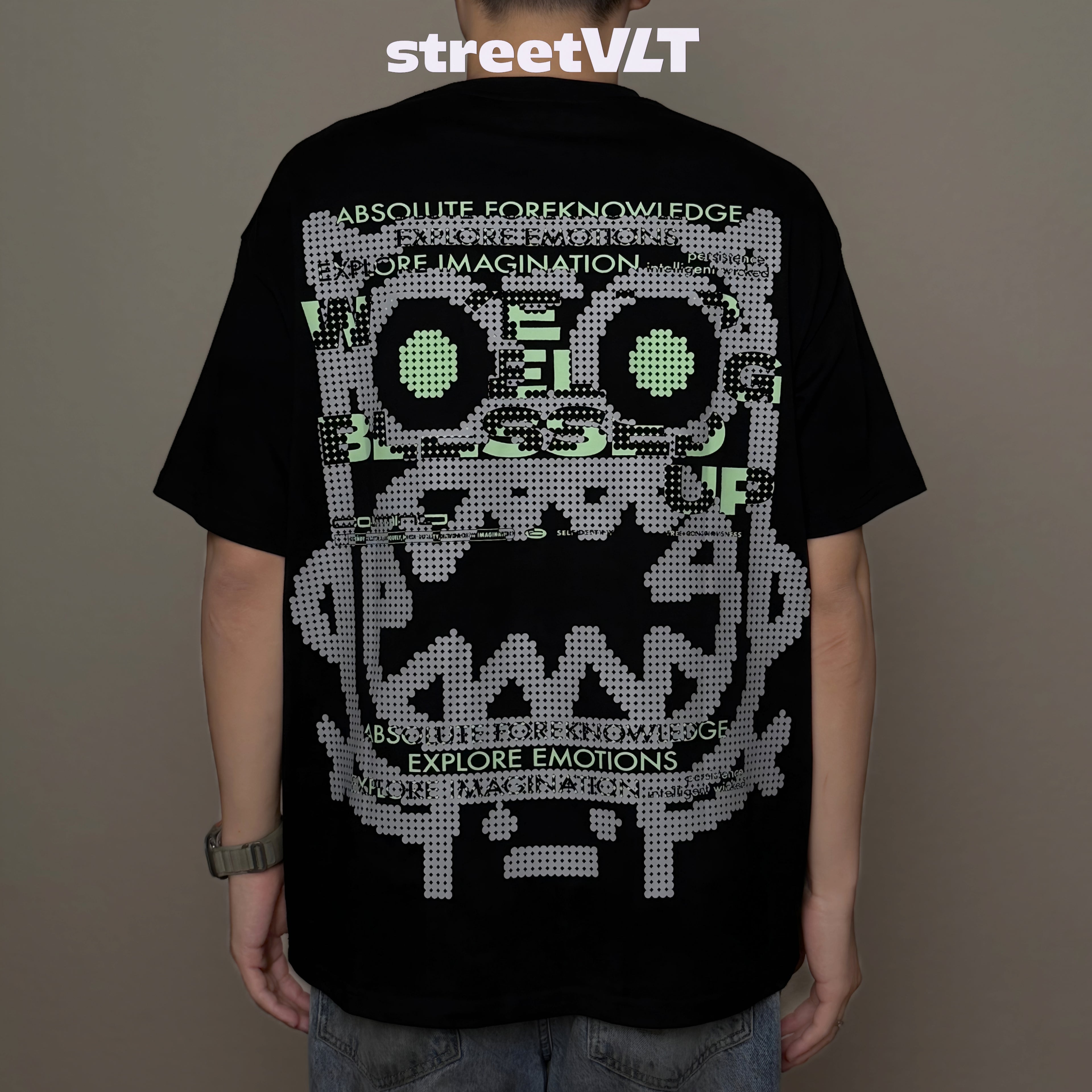 Calmmind Abstract Polkadot Beast Graphic Tee