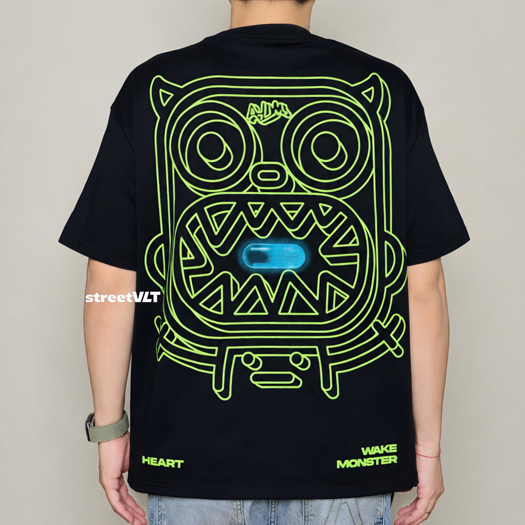 Calmmind Gothic Contrast Monster Tee