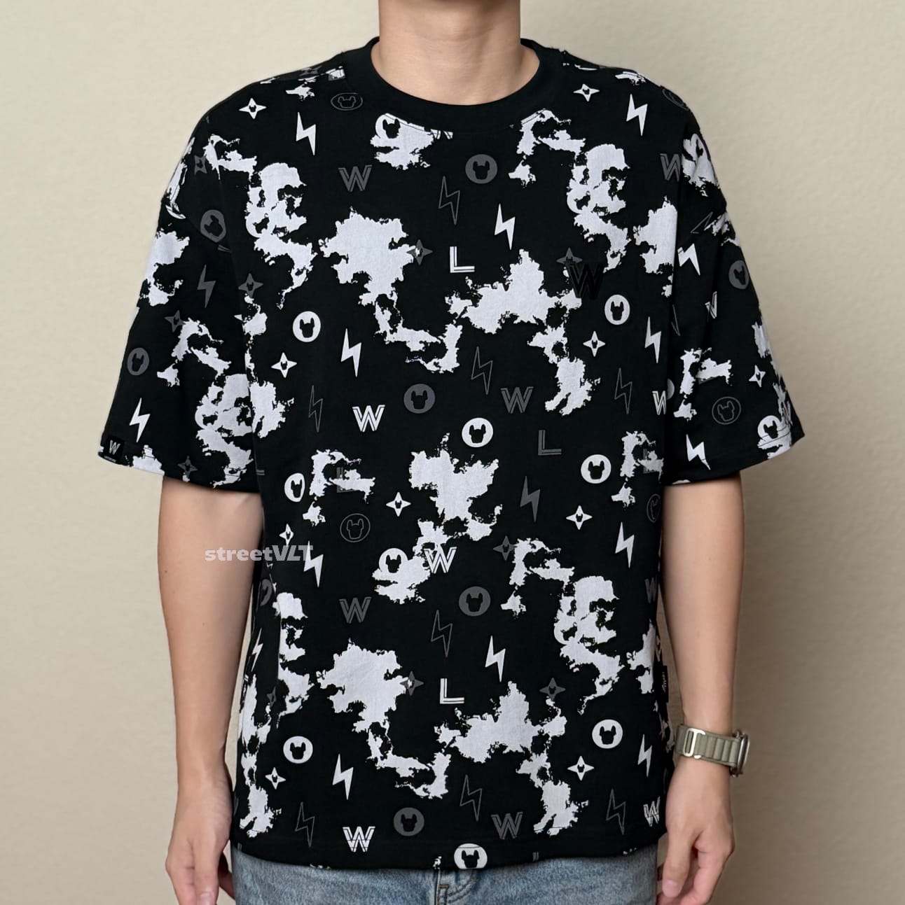 Life Work Korea Storm Radog Monogram Black Tee