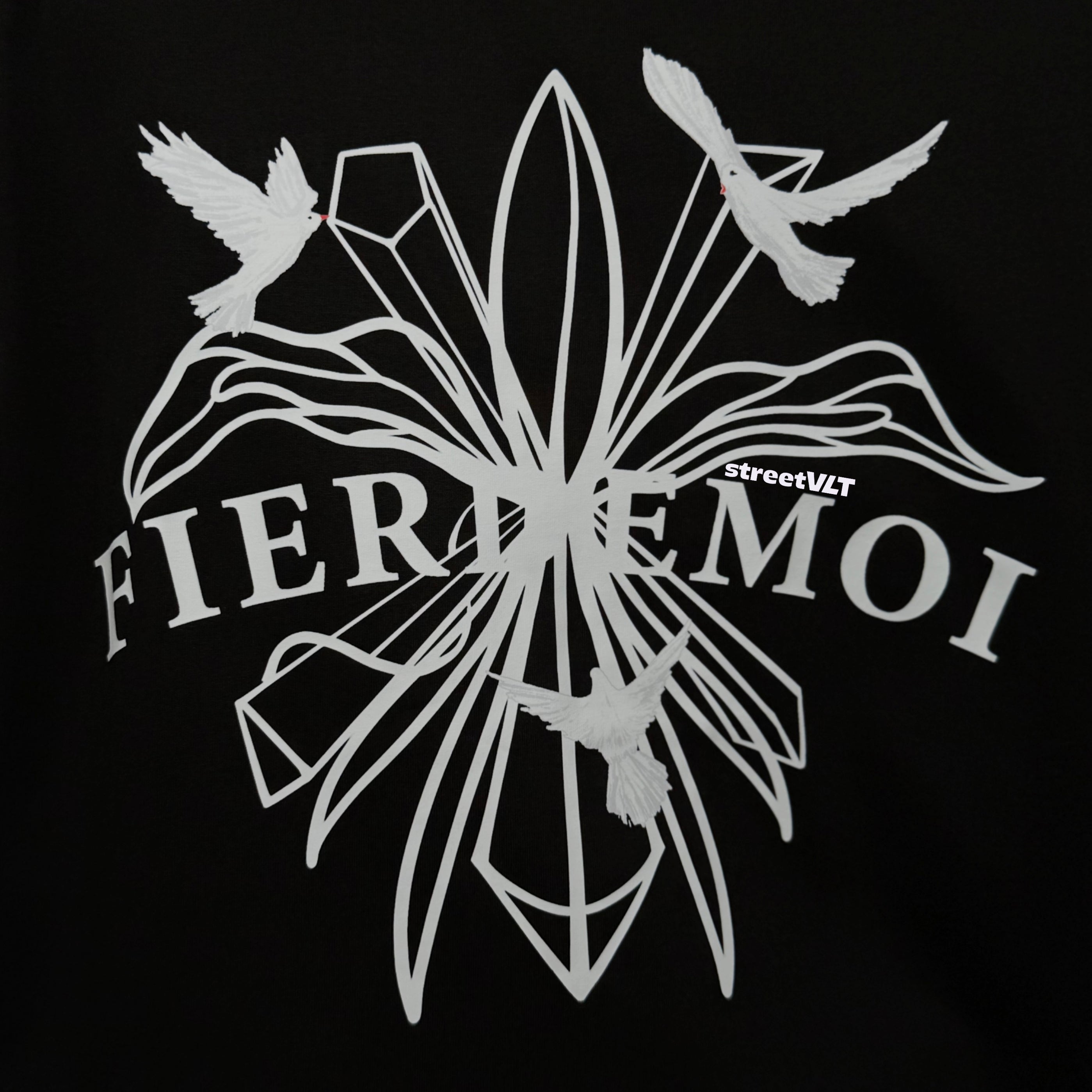 Fier De Moi Iris Totem Tee