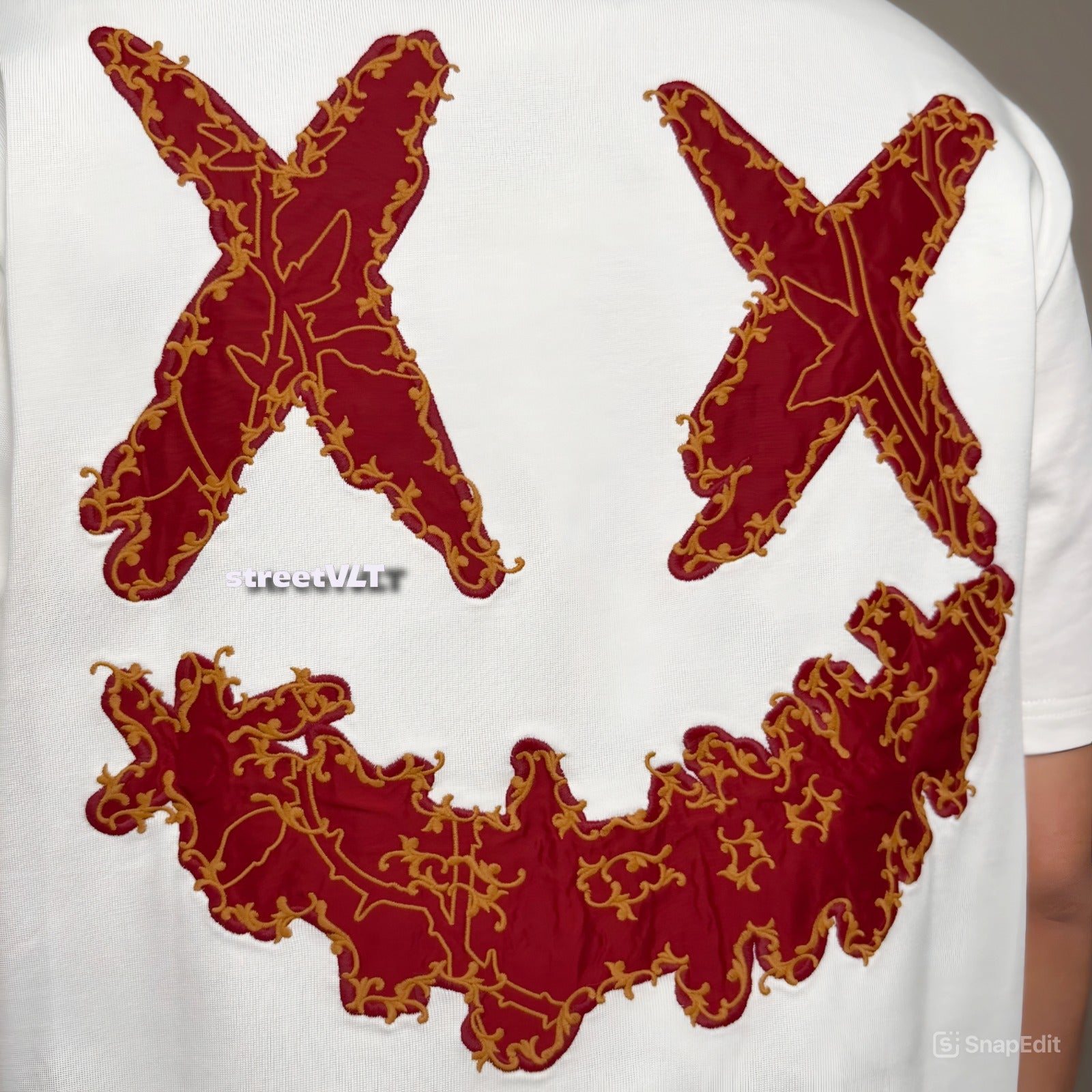 Ricky is Clown New Year Golden Thorns Embroidered Tee
