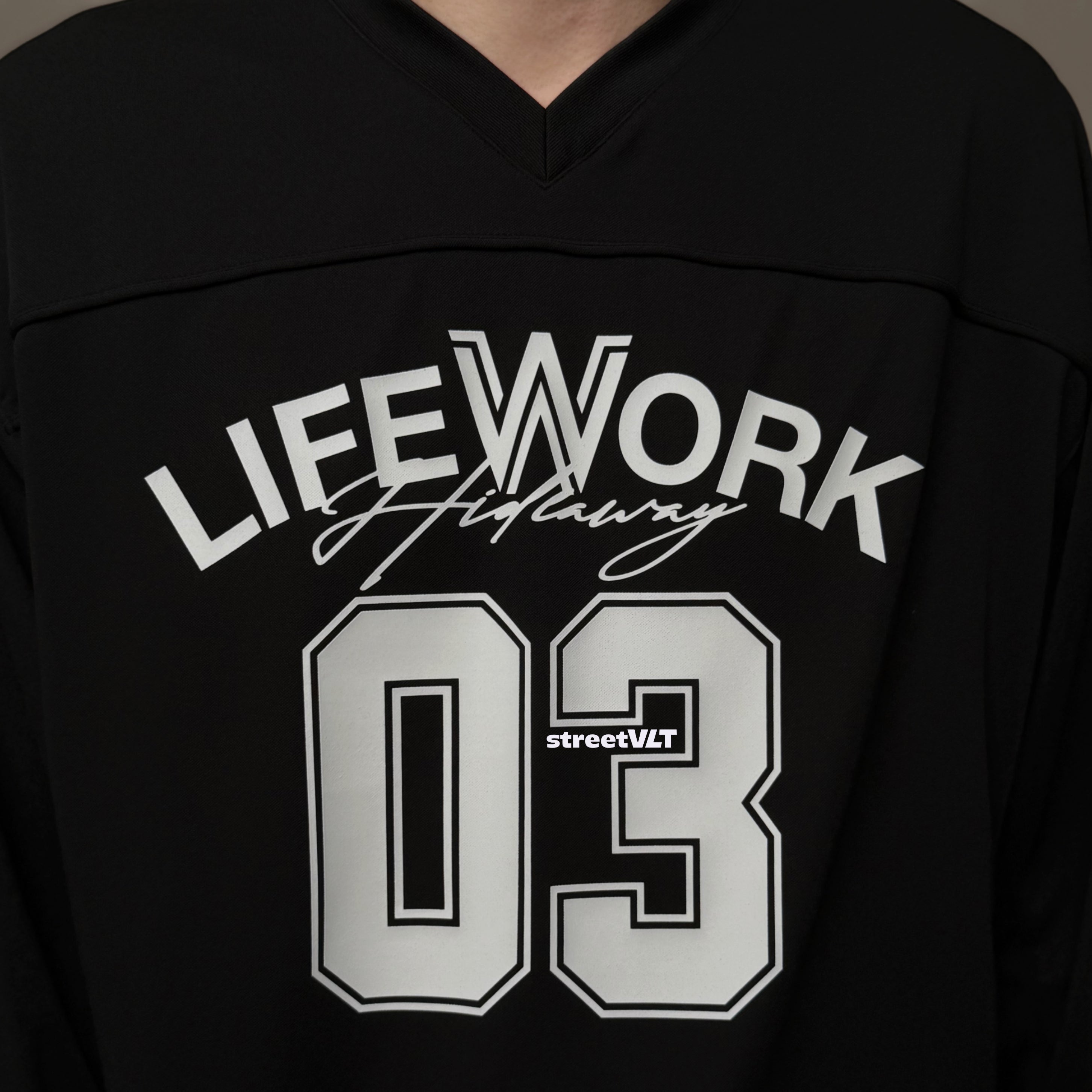 Life Work Korea Mesh block V-neck Jersey Tee