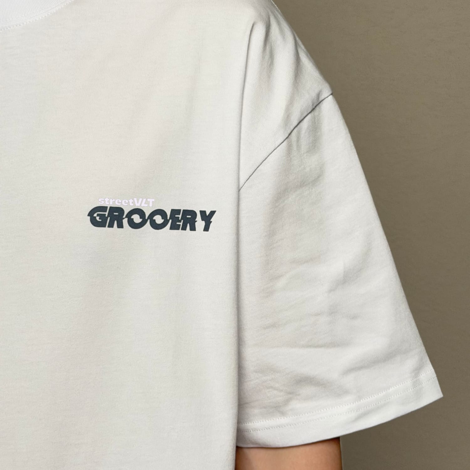 Gro Grocery Rainbow Logo Tee