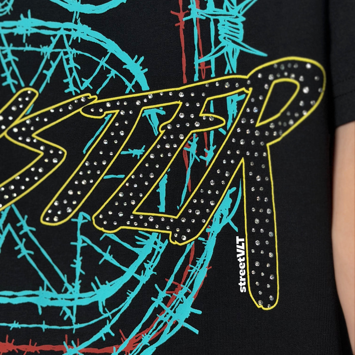 Calmmind Wire Bound Monster Tee