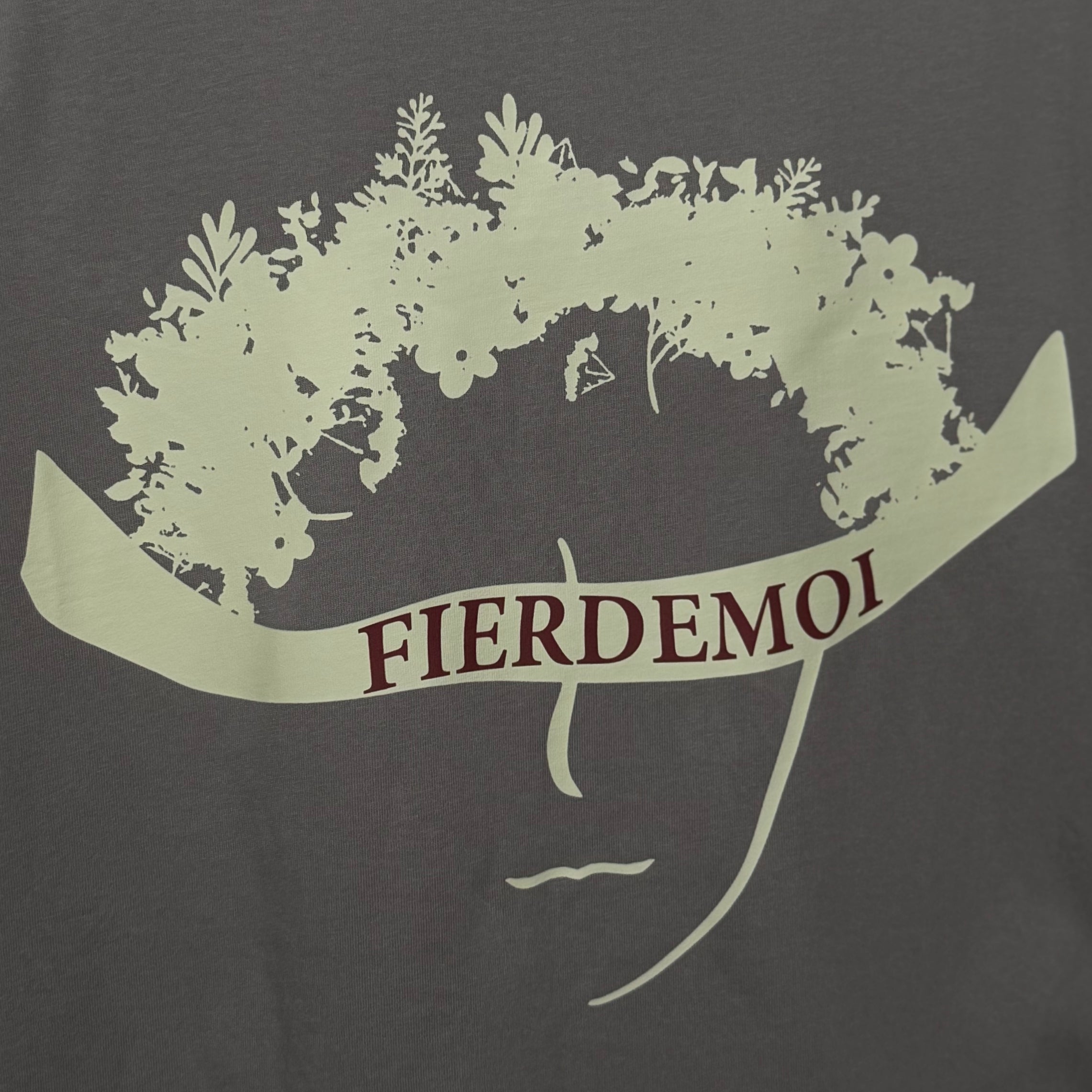 Fier De Moi Classic Face Tee