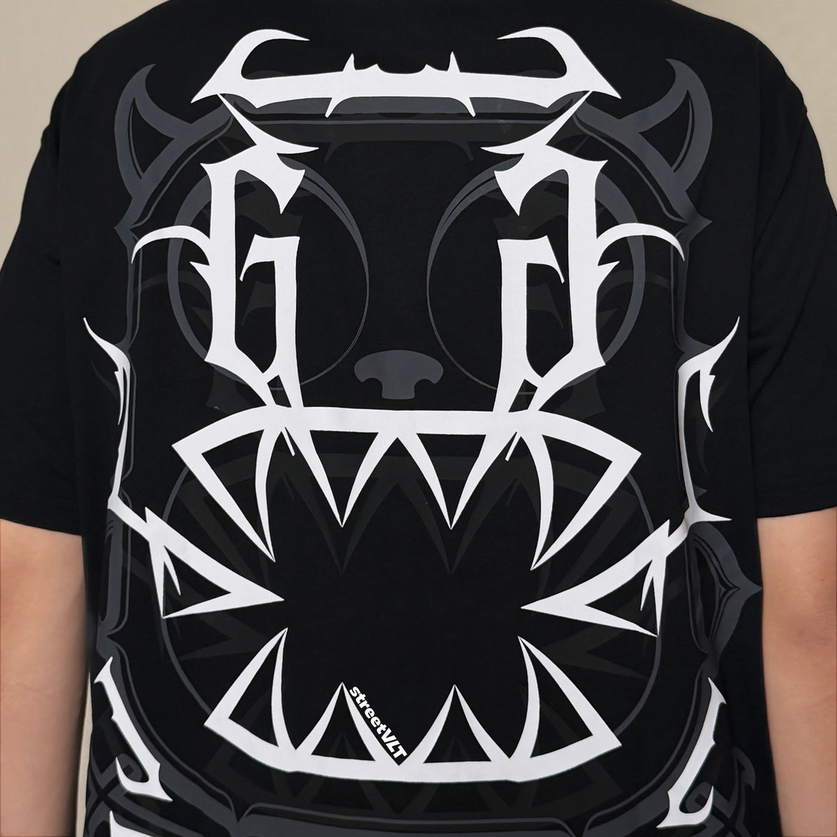 Calmmind Spiked Thorn Monster Tee