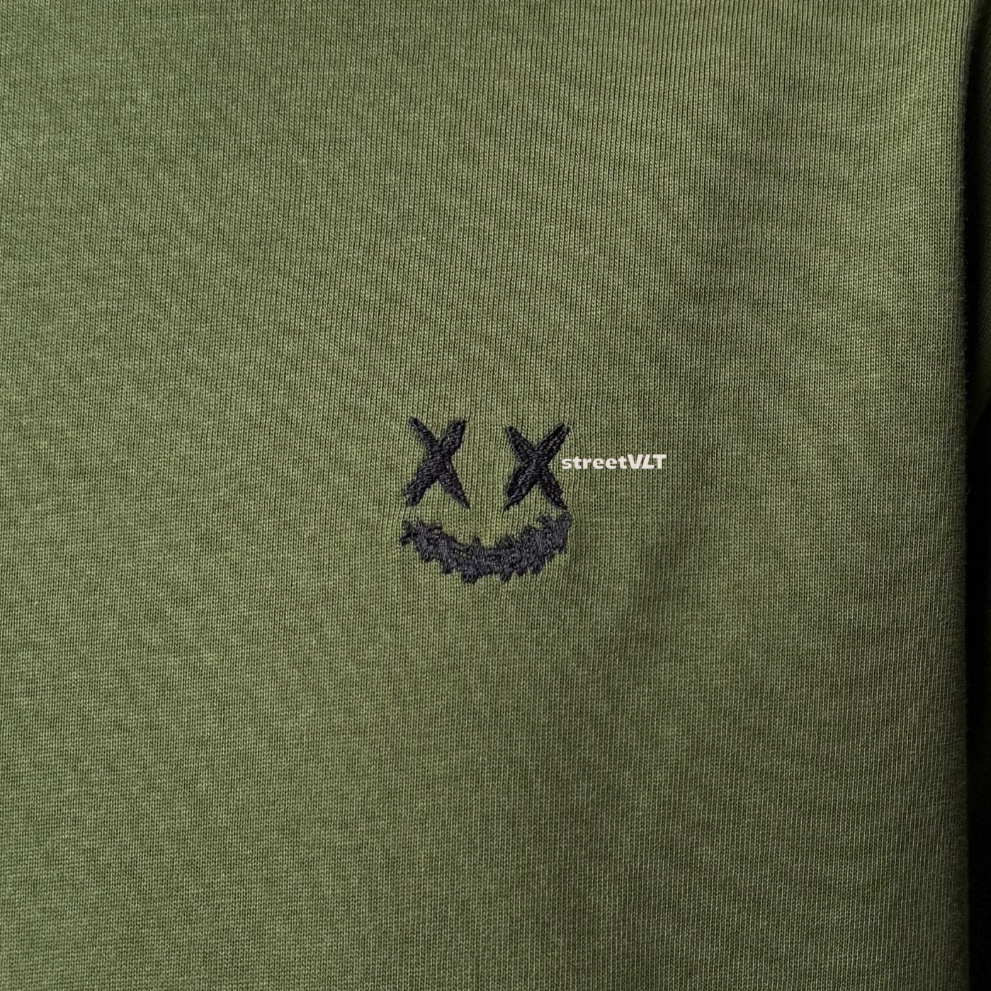 Ricky is Clown Basic Rip Simple Logo Embroidered Tee