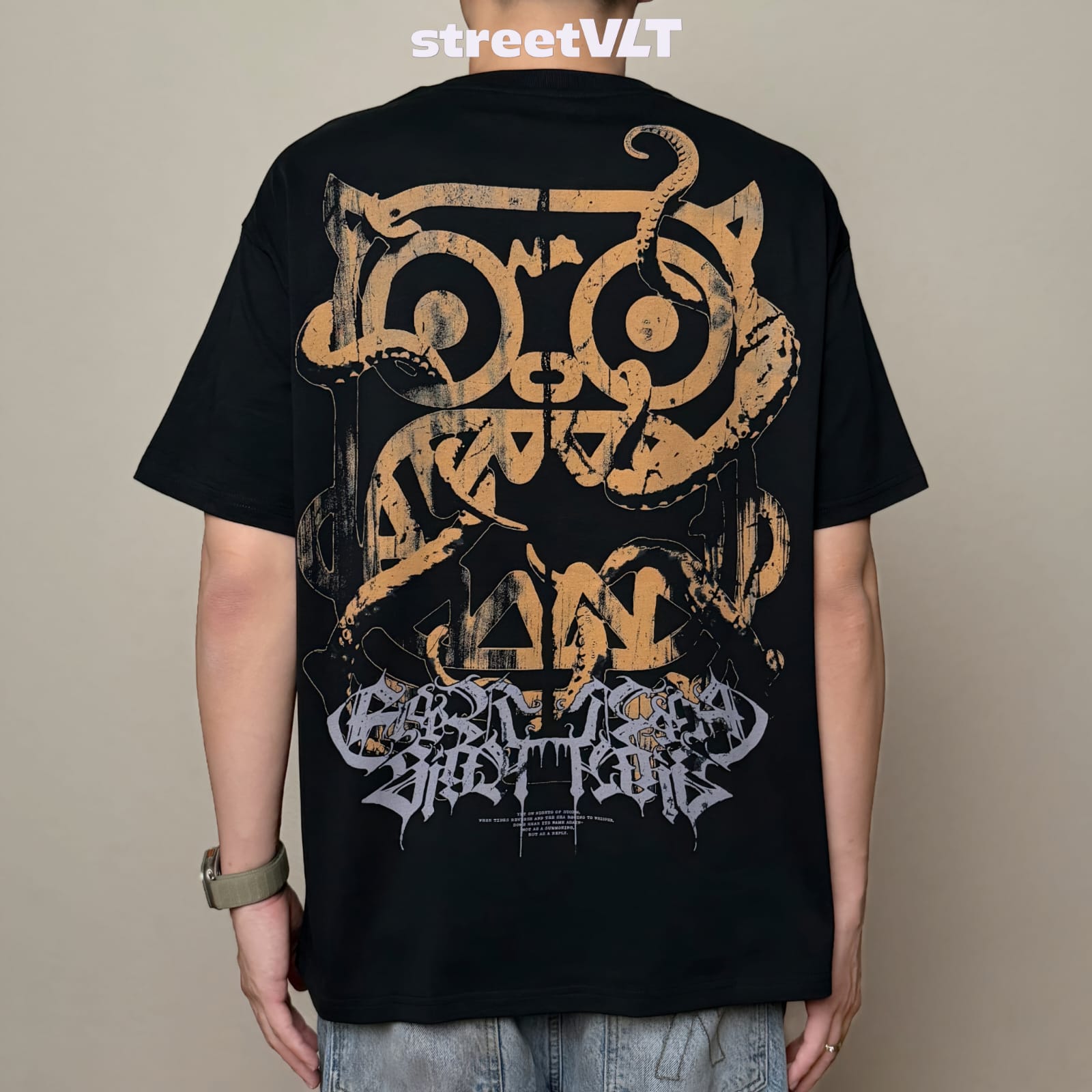 Calmmind Cthulhu Monster Tee