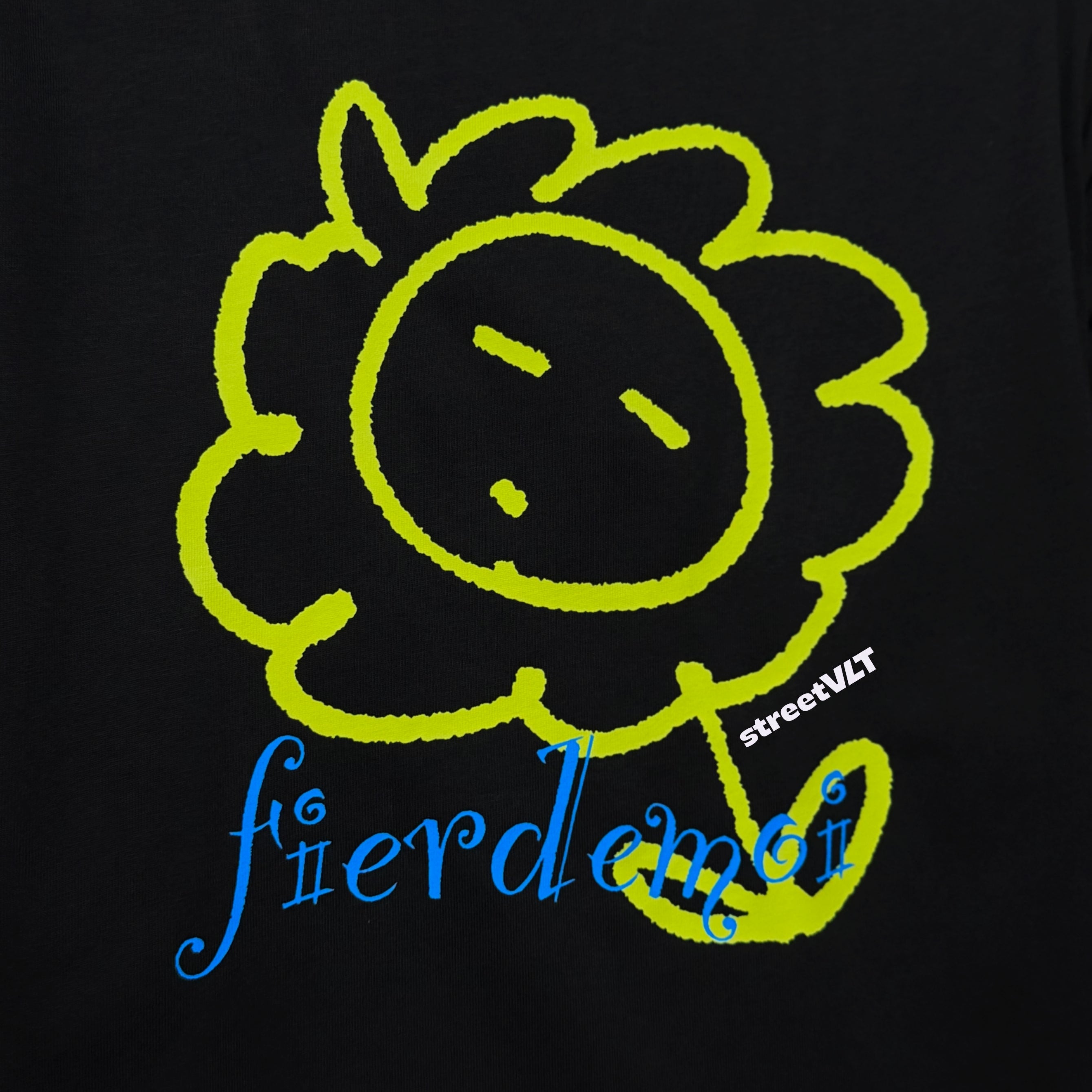 Fier De Moi Drawing Flower Tee