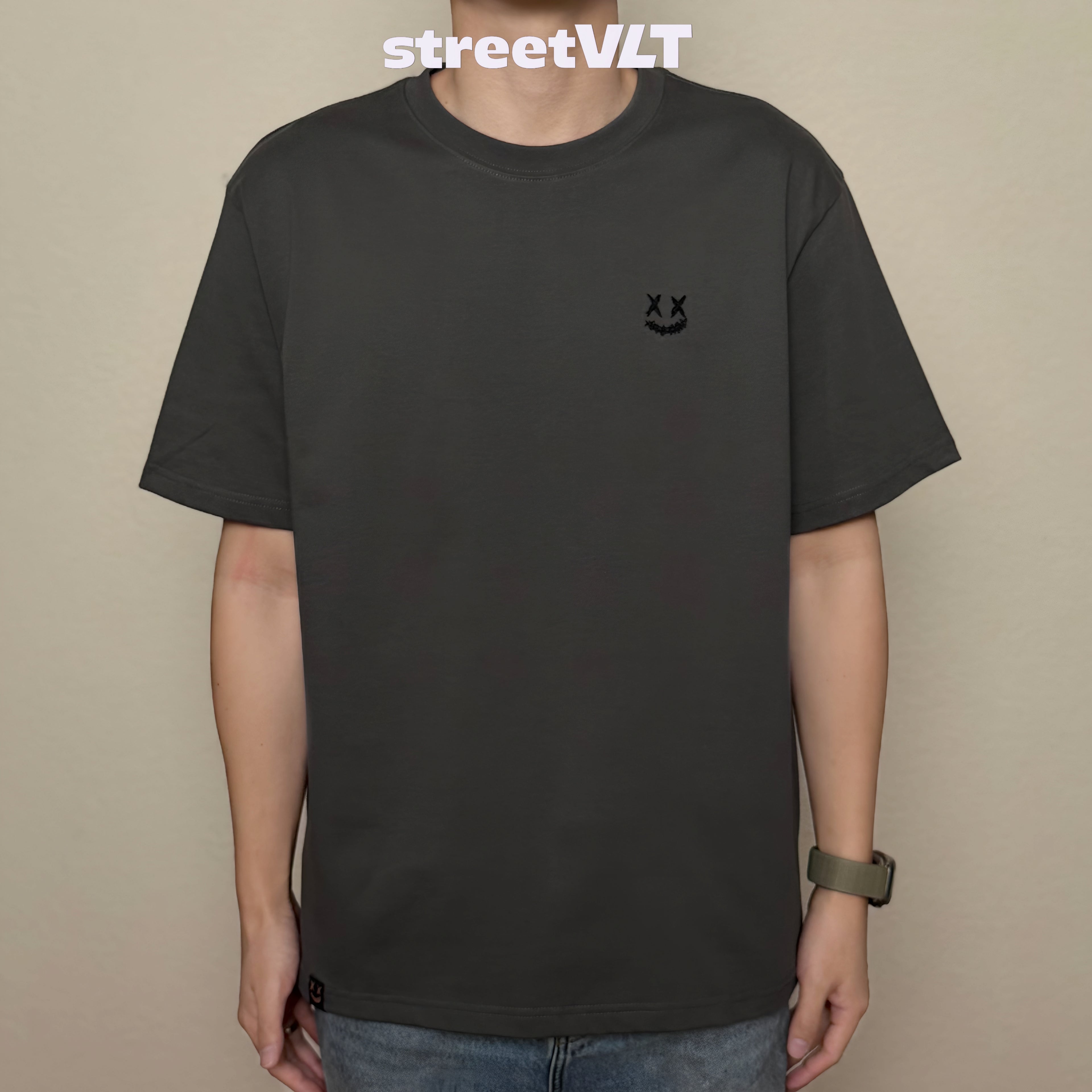 Ricky is Clown Basic Rip Logo Embroidered Tee
